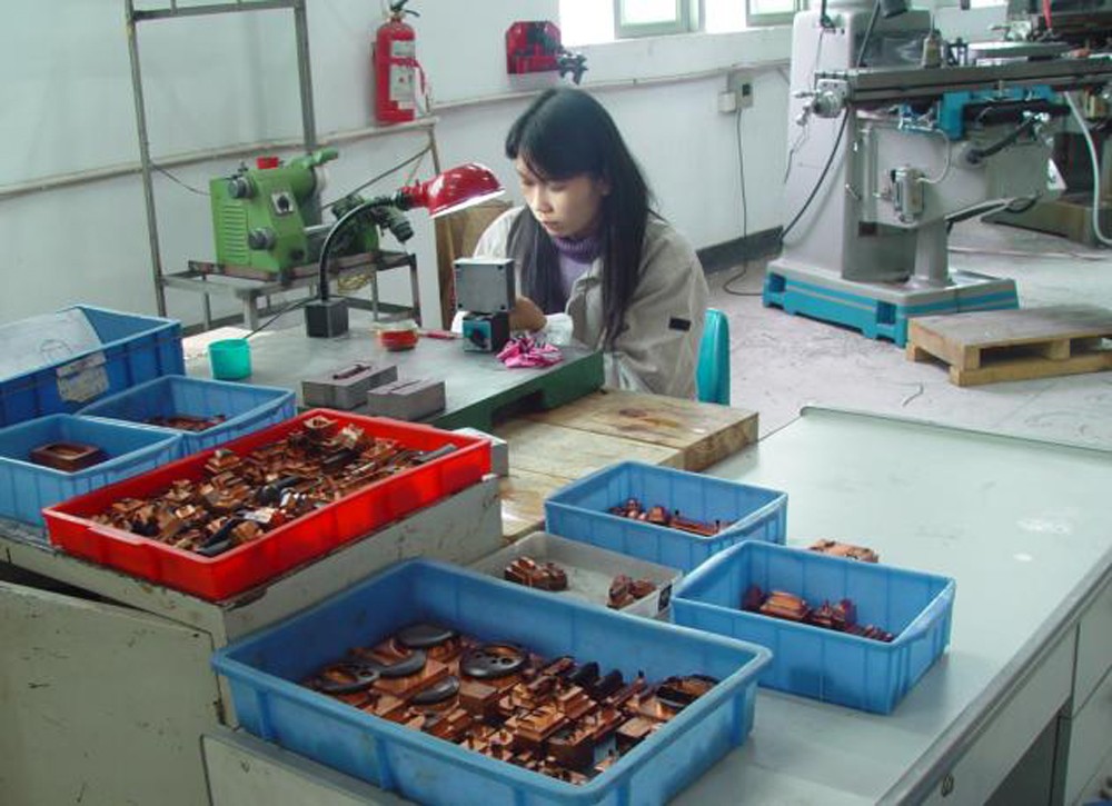 深圳塑胶乐竞网页版入口厂,深圳市乐竞网页版入口厂,深圳乐竞网页版入口厂,深圳乐竞网页版入口,深圳塑胶乐竞网页版入口