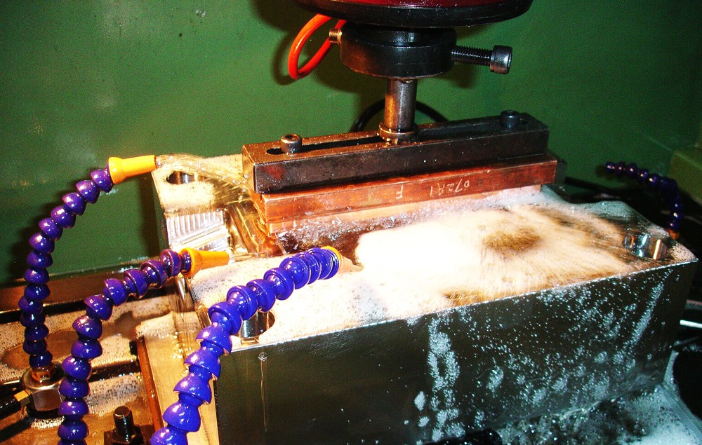 深圳塑胶乐竞网页版入口厂,深圳市乐竞网页版入口厂,深圳乐竞网页版入口厂,深圳乐竞网页版入口,深圳塑胶乐竞网页版入口