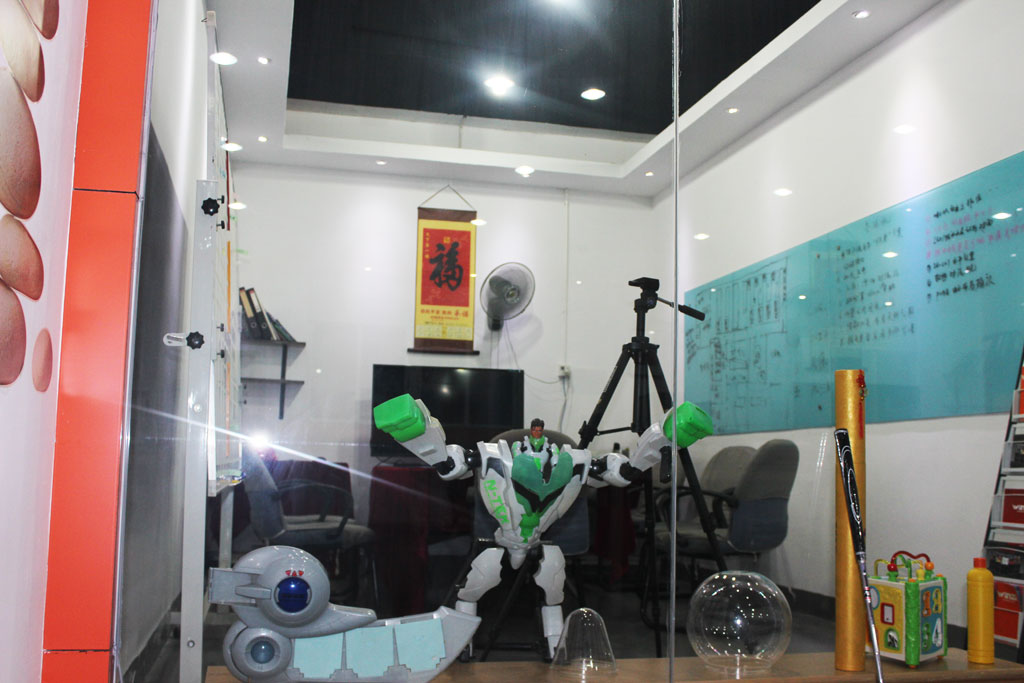 深圳塑胶乐竞网页版入口厂,深圳市乐竞网页版入口厂,深圳乐竞网页版入口厂,深圳乐竞网页版入口,深圳塑胶乐竞网页版入口