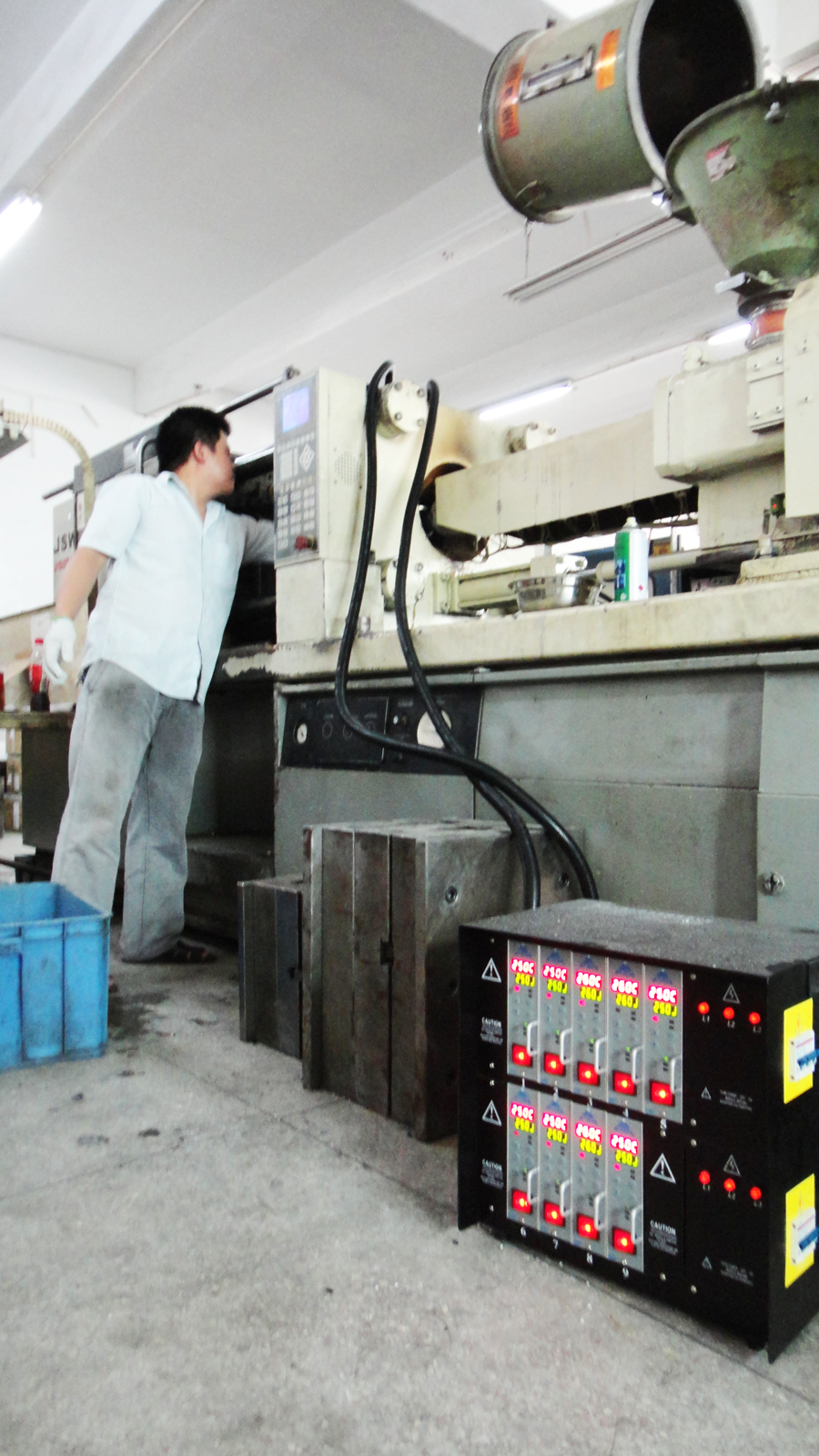 深圳塑胶乐竞网页版入口厂,深圳市乐竞网页版入口厂,深圳乐竞网页版入口厂,深圳乐竞网页版入口,深圳塑胶乐竞网页版入口