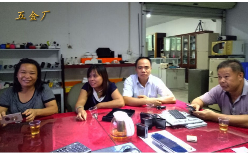 东莞五金厂孔先生来深圳乐竞网页版入口厂